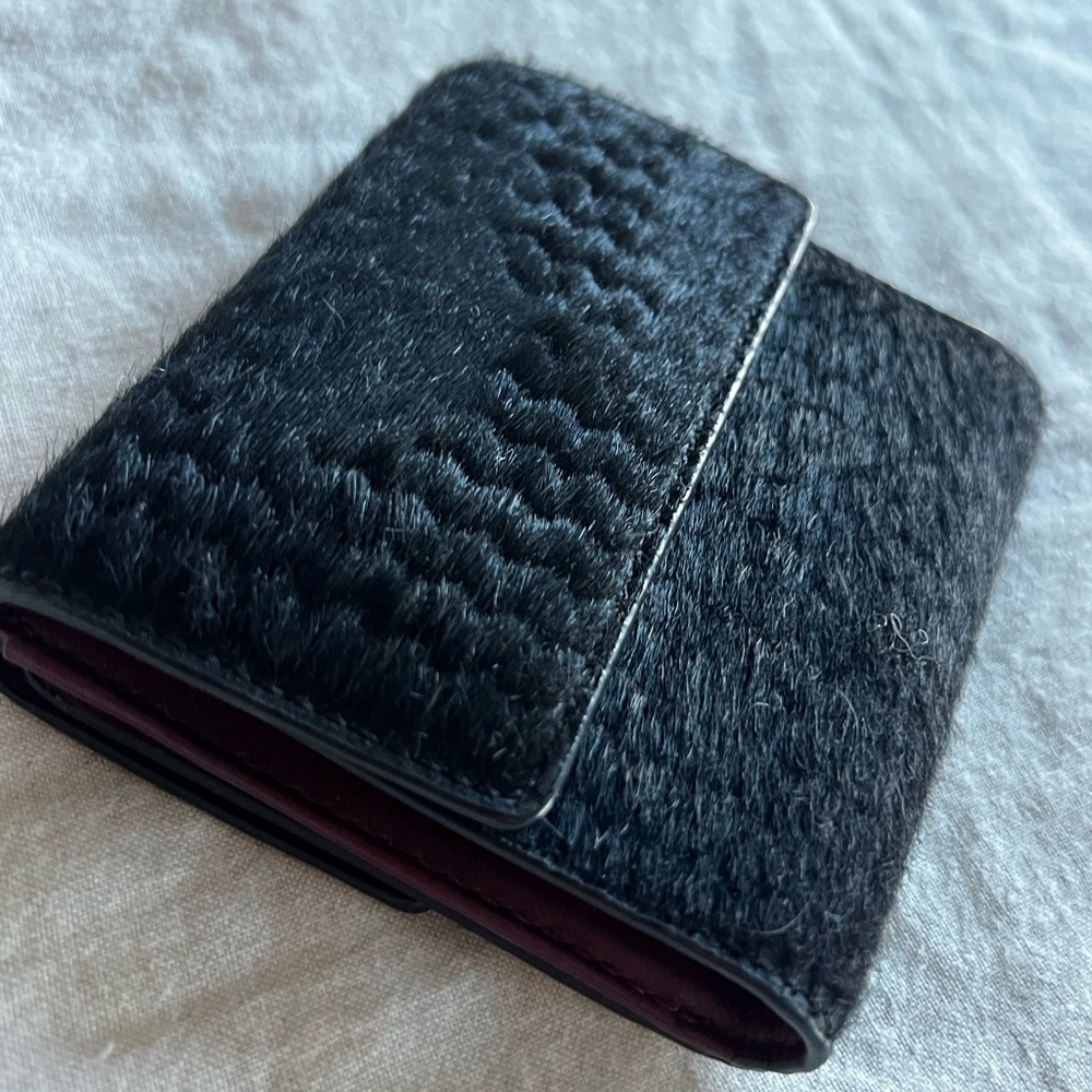 Theory Wallet
